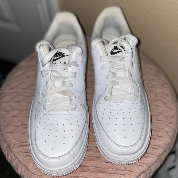 Nuke shoes - Picture 4 of 5